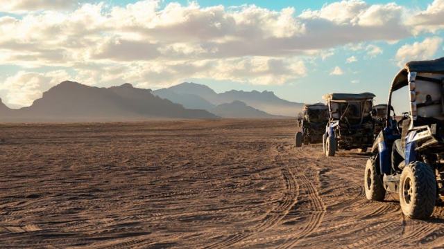 Bienvenue sur RZR.fr : votre univers du tout-terrain Bienvenue sur RZR.fr : votre univers du tout-terrain